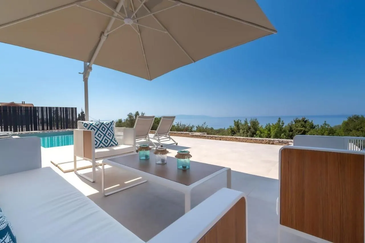 Villa Vista Mare Lourdata